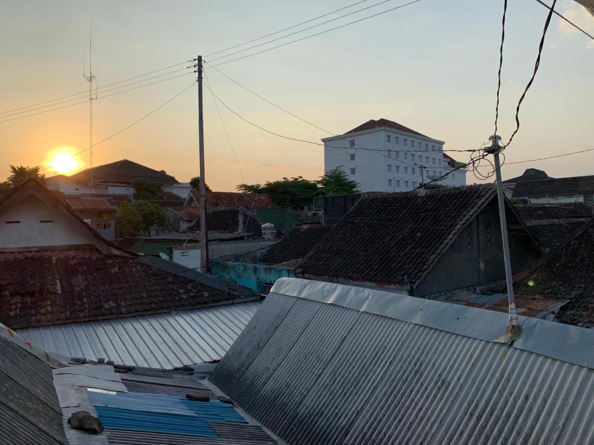 Hotel Omah Ndhelik à Yogyakarta Extérieur photo
