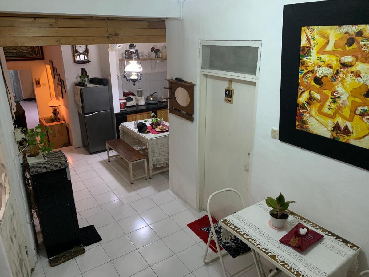 Hotel Omah Ndhelik à Yogyakarta Extérieur photo